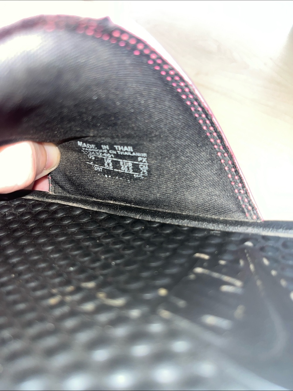 Nike Benassi JDI Slides • Pink • Women's 9 - Picture 4 of 9